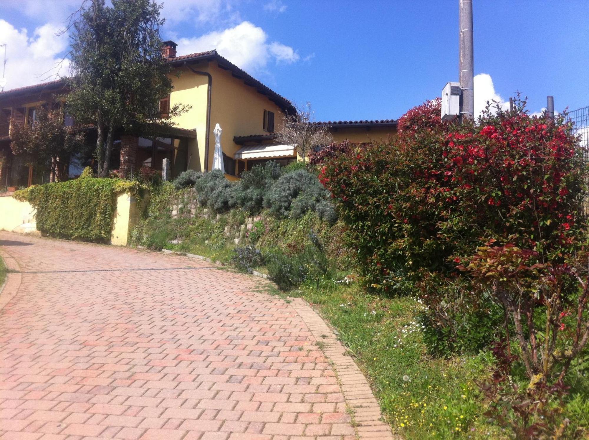 Agriturismo Tre Tigli アスティ エクステリア 写真